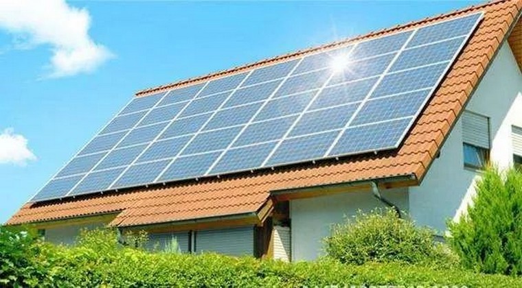 與傳統(tǒng)的太陽(yáng)能發(fā)電系統(tǒng)相比，BIPV 有哪些優(yōu)勢(shì)